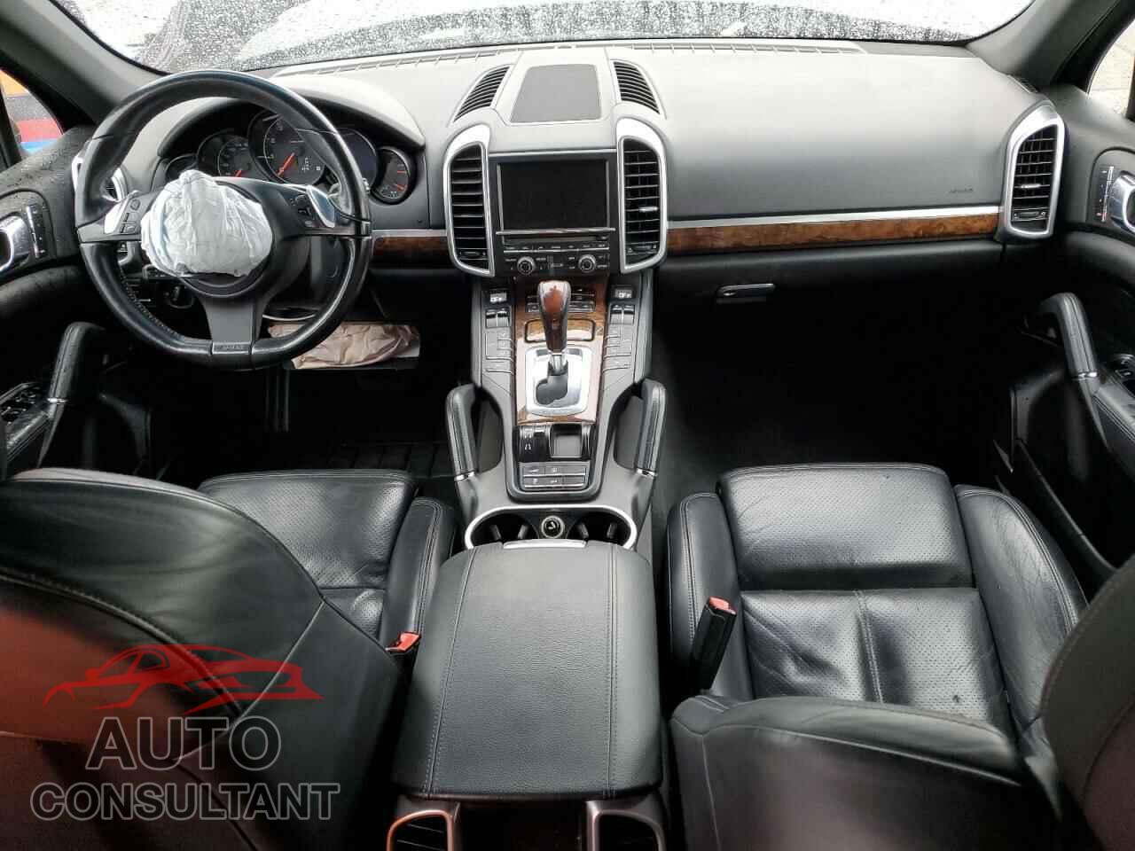 PORSCHE CAYENNE 2011 - WP1AA2A20BLA05745