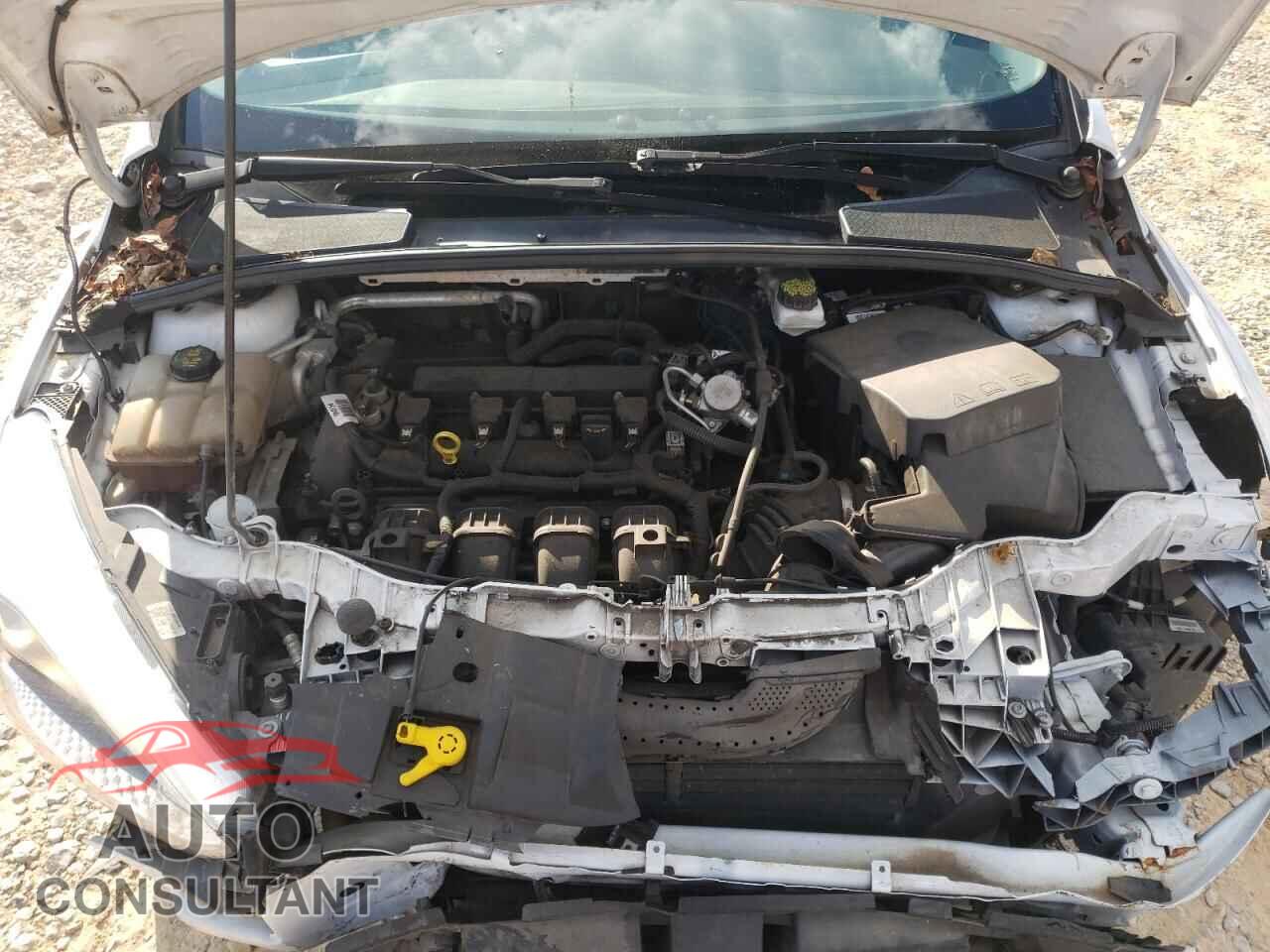 FORD FOCUS 2018 - 1FADP3F25JL215225