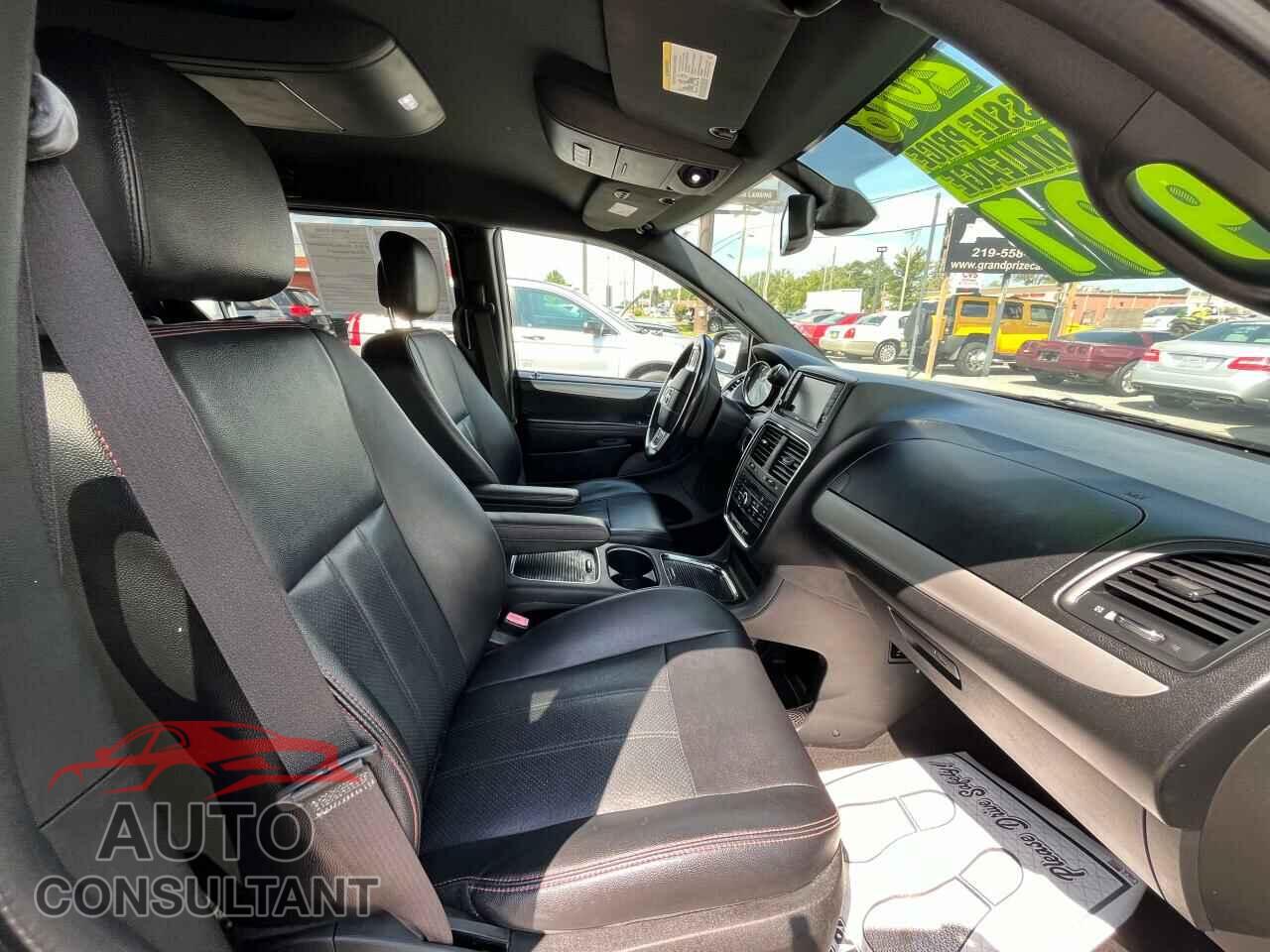 DODGE CARAVAN 2018 - 2C4RDGEG2JR345077