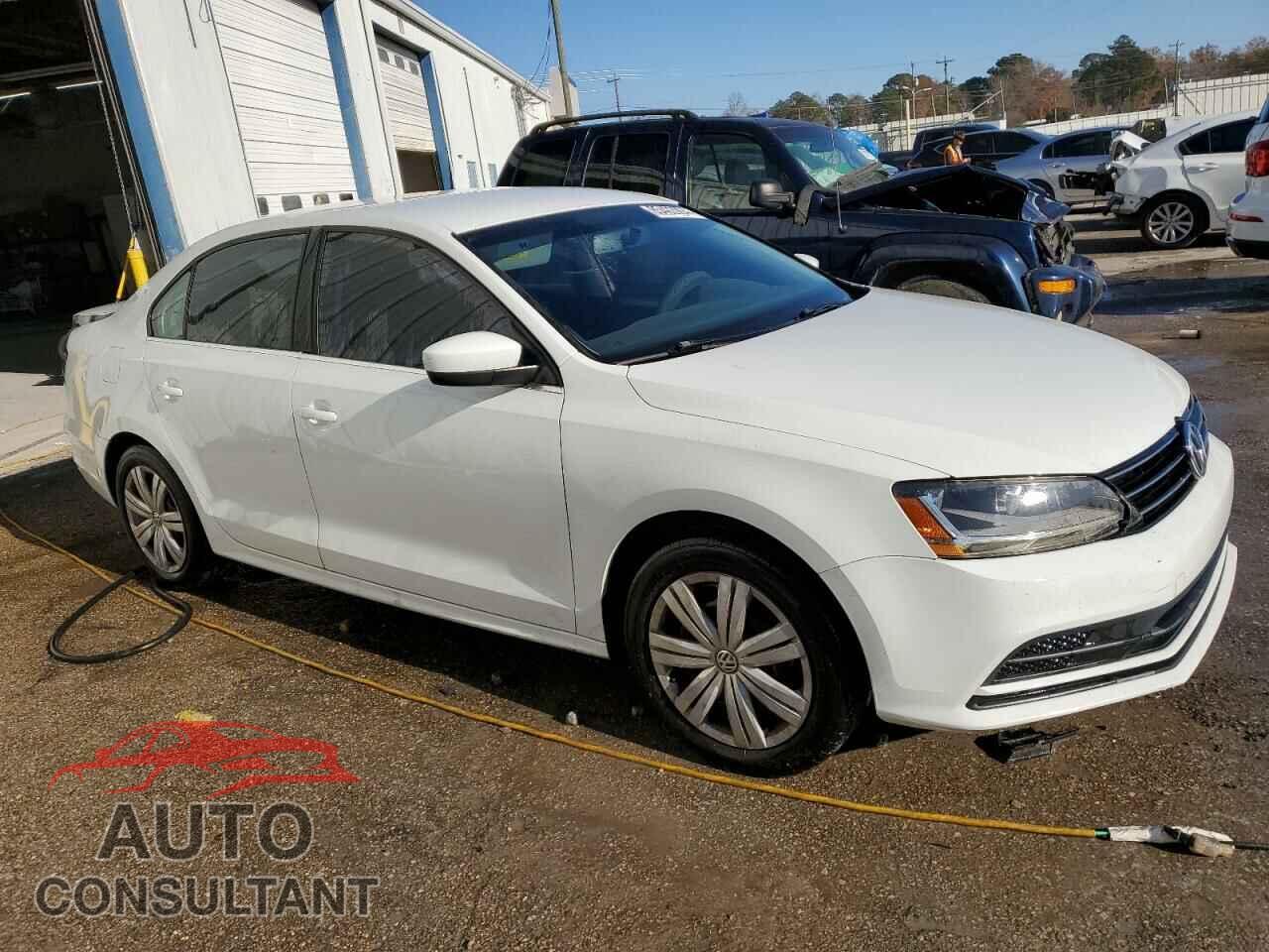 VOLKSWAGEN JETTA 2017 - 3VW2B7AJ9HM375975