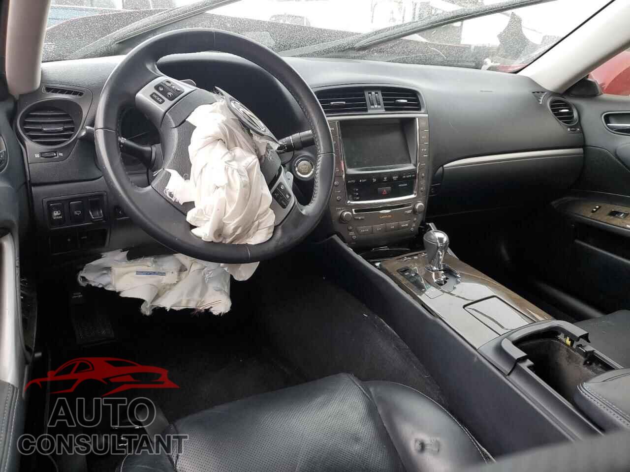 LEXUS IS 2011 - JTHBE5C24B5025900