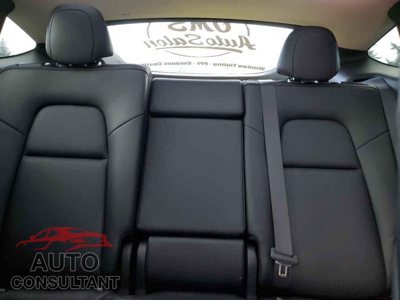 TESLA MODEL Y 2024 - 7SAYGDEEXRF994331