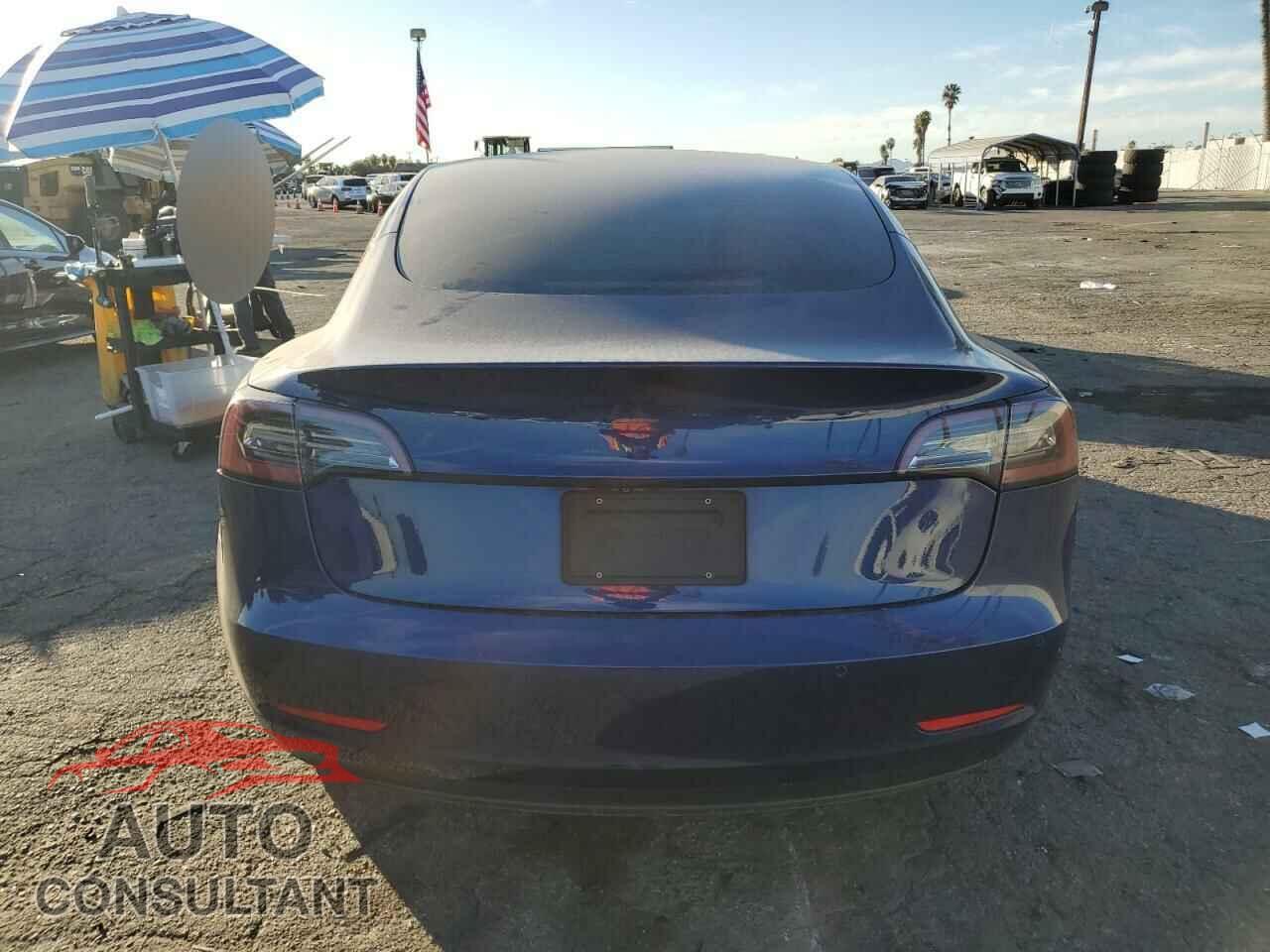 TESLA MODEL 3 2019 - 5YJ3E1EA7KF313850