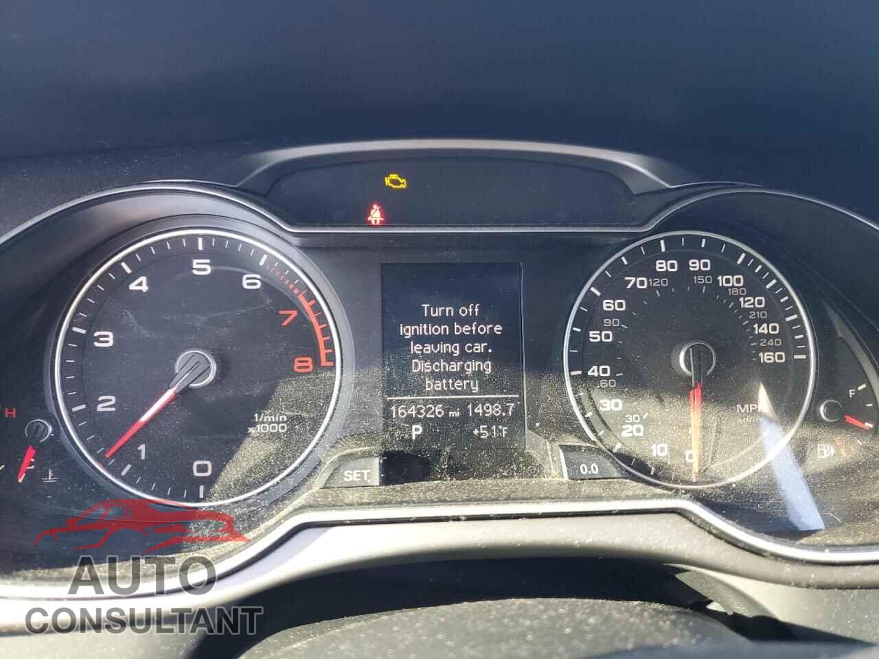 AUDI A4 2013 - WAUFFAFL6DN036894