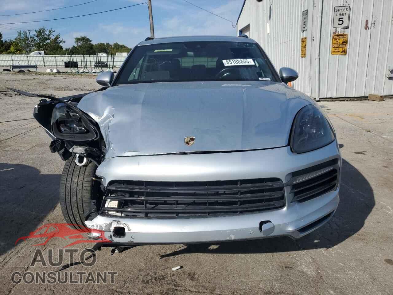 PORSCHE CAYENNE 2019 - WP1AB2AY5KDA61546