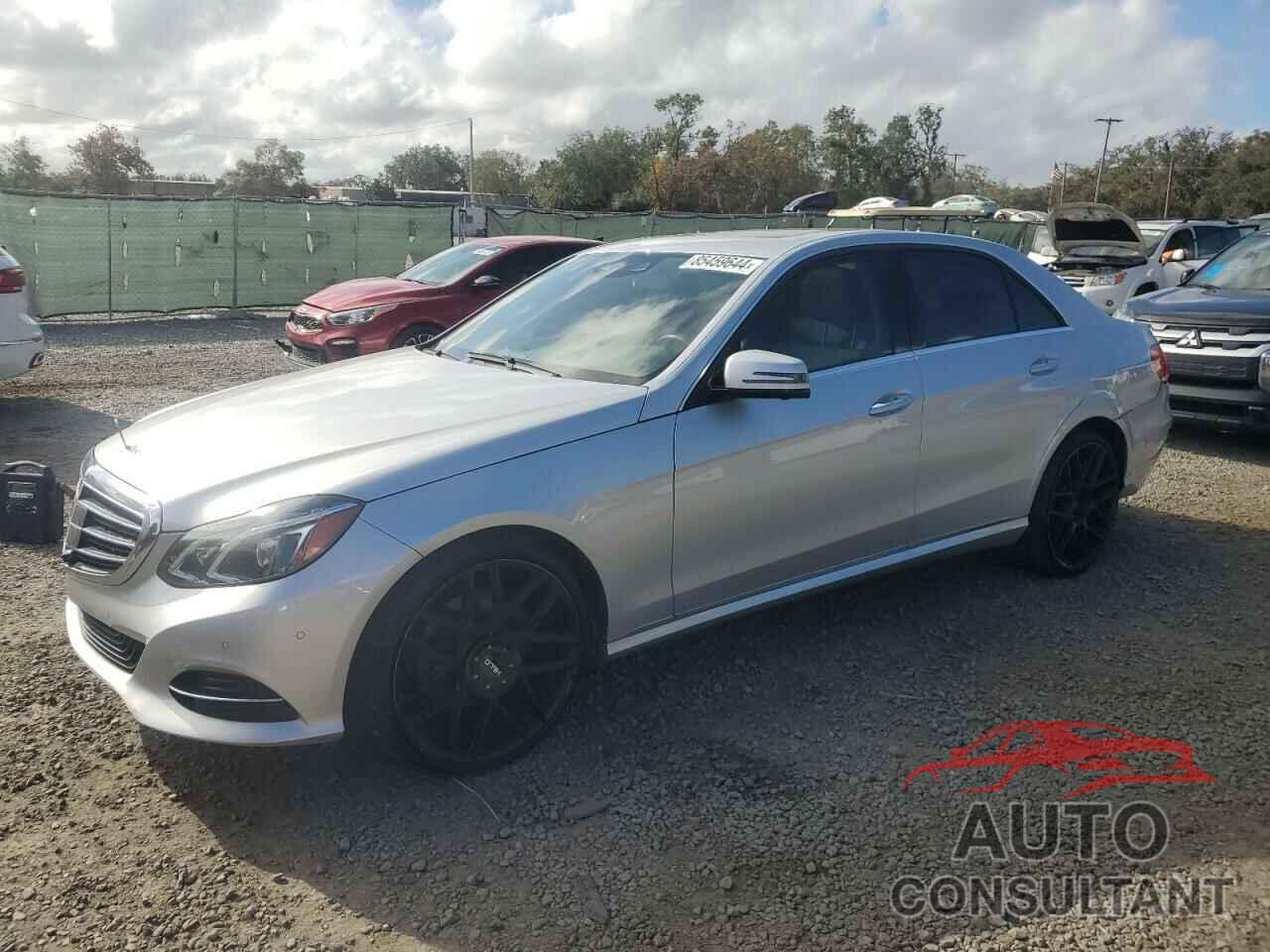 MERCEDES-BENZ E-CLASS 2014 - WDDHF5KBXEA926846