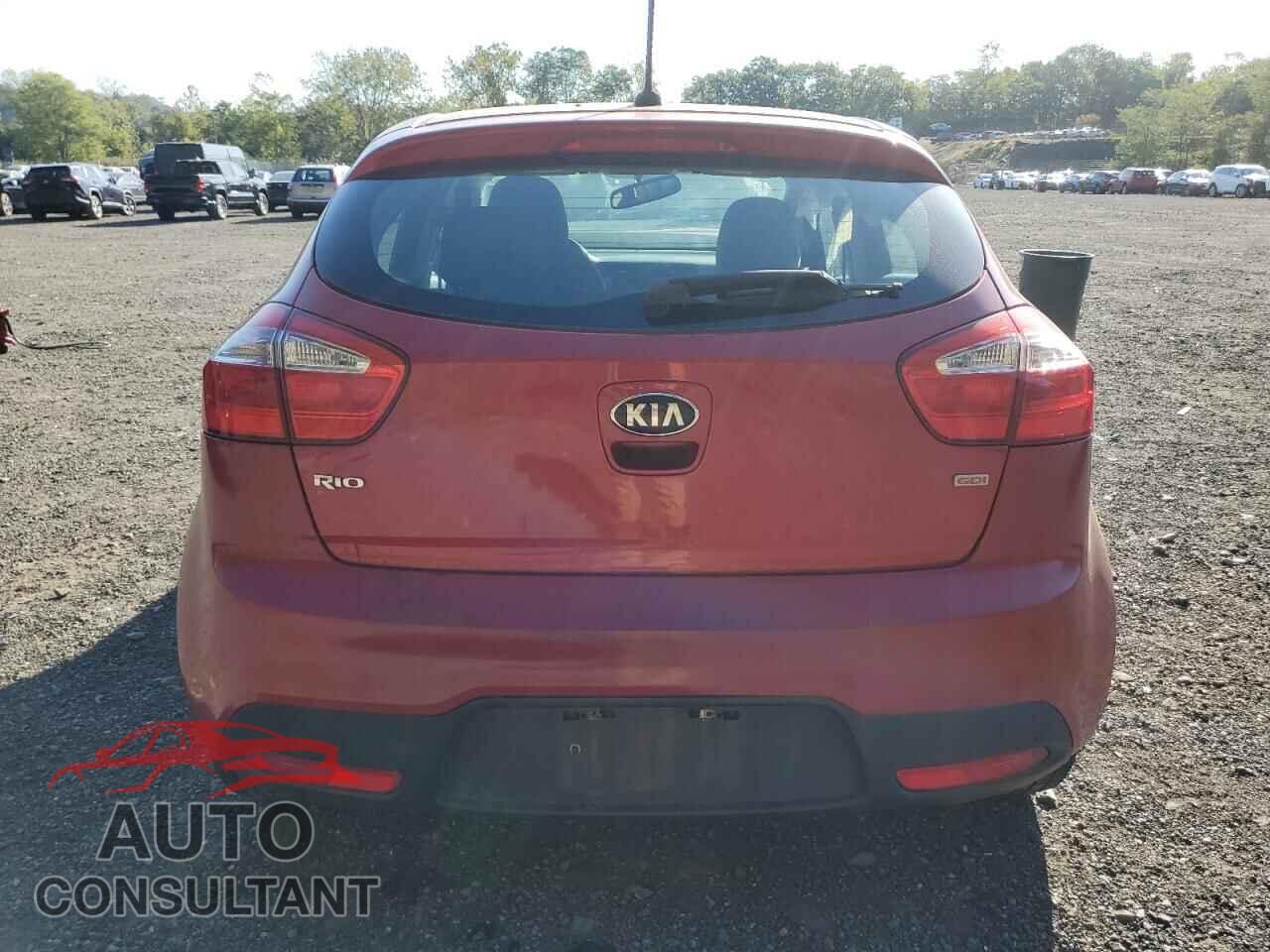 KIA RIO 2014 - KNADM5A31E6418256