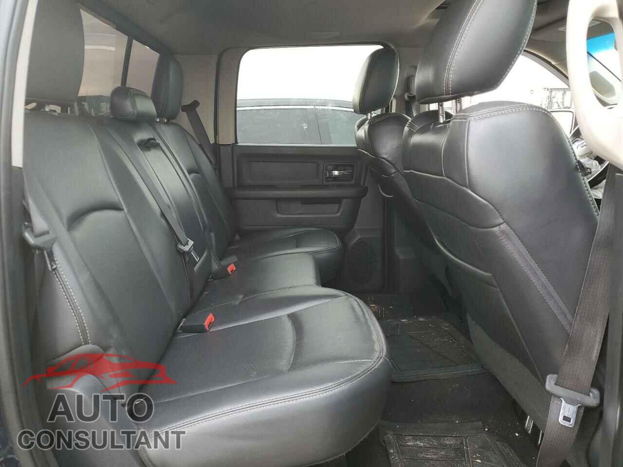 DODGE RAM 1500 2012 - 1C6RD7MT4CS299789
