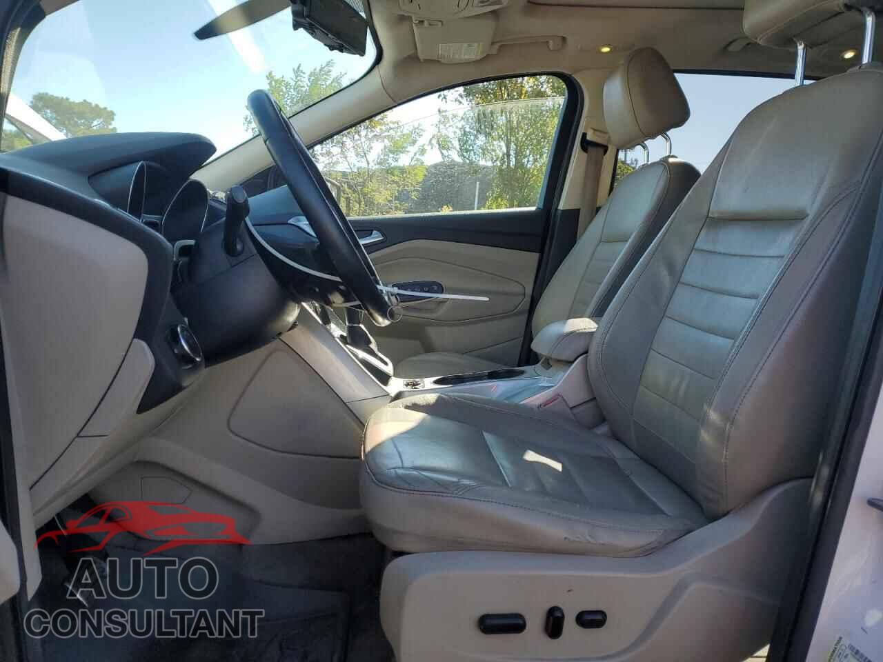 FORD ESCAPE 2013 - 1FMCU9H99DUD30609