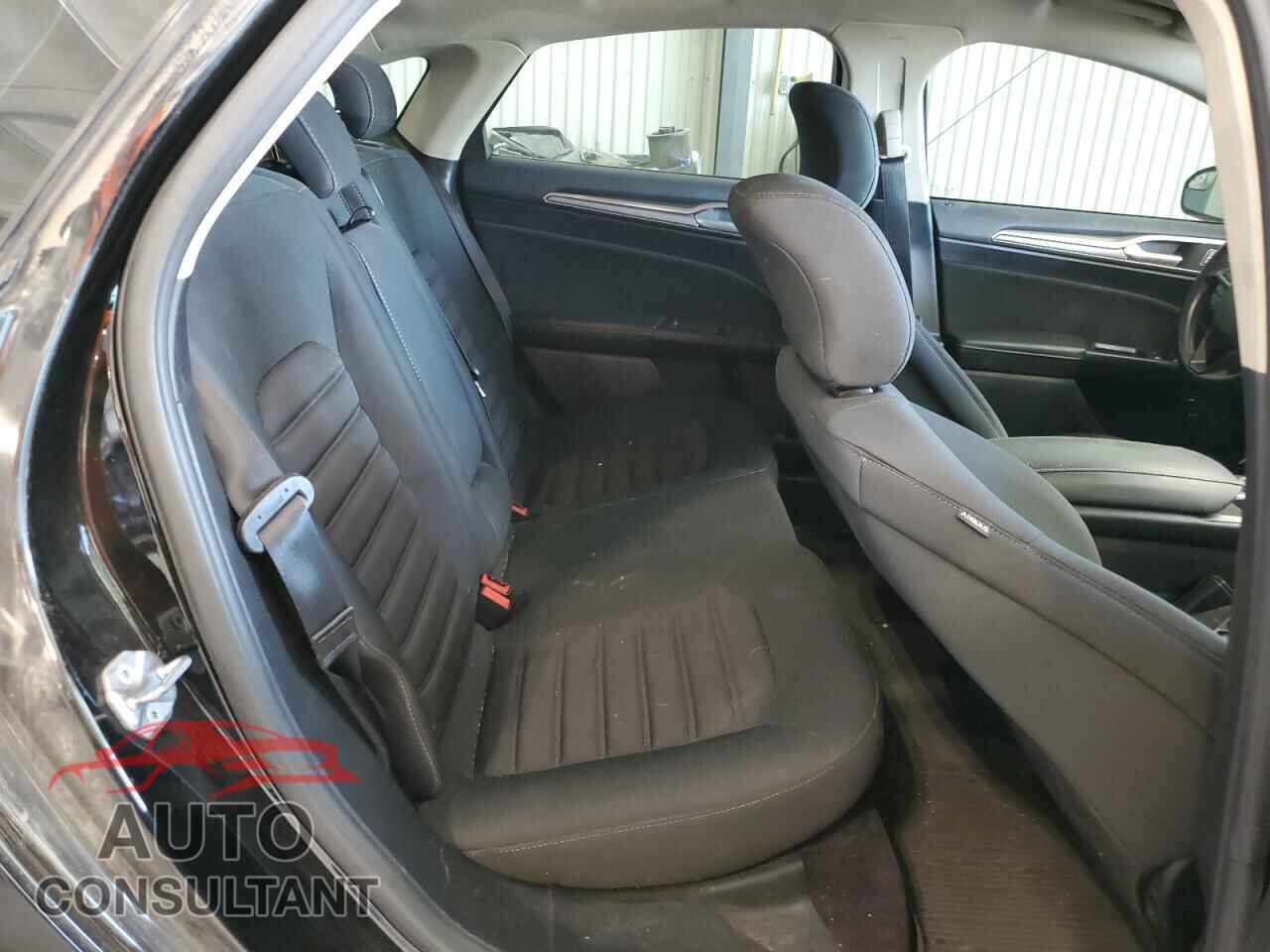 FORD FUSION 2017 - 3FA6P0LU0HR287247