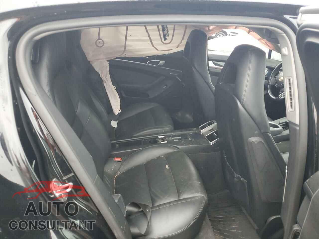 PORSCHE PANAMERA 2012 - WP0AA2A74CL014883