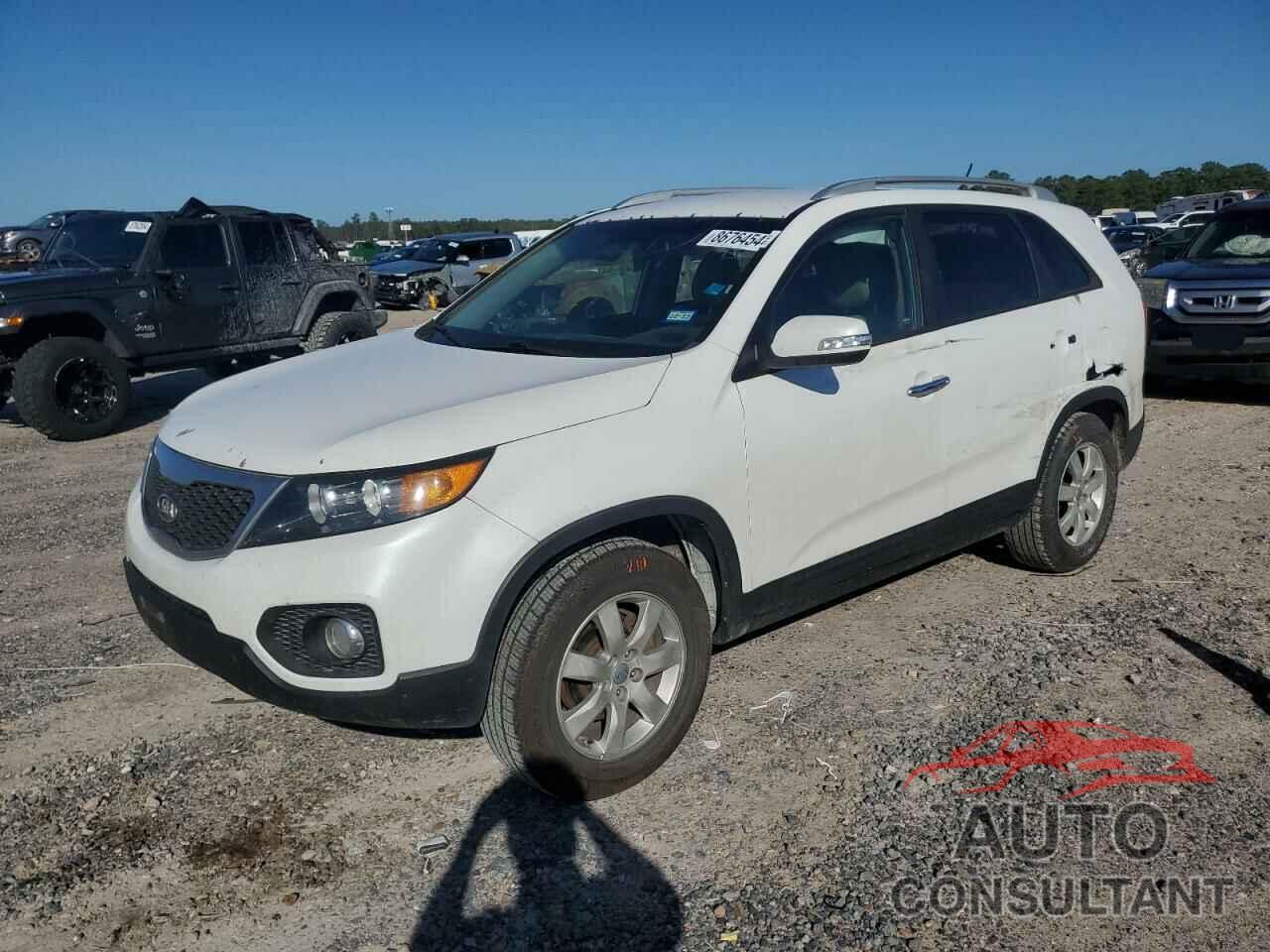 KIA SORENTO 2013 - 5XYKT4A66DG385428