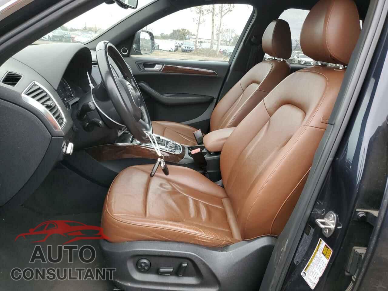 AUDI Q5 2012 - WA1LFAFP6CA138043