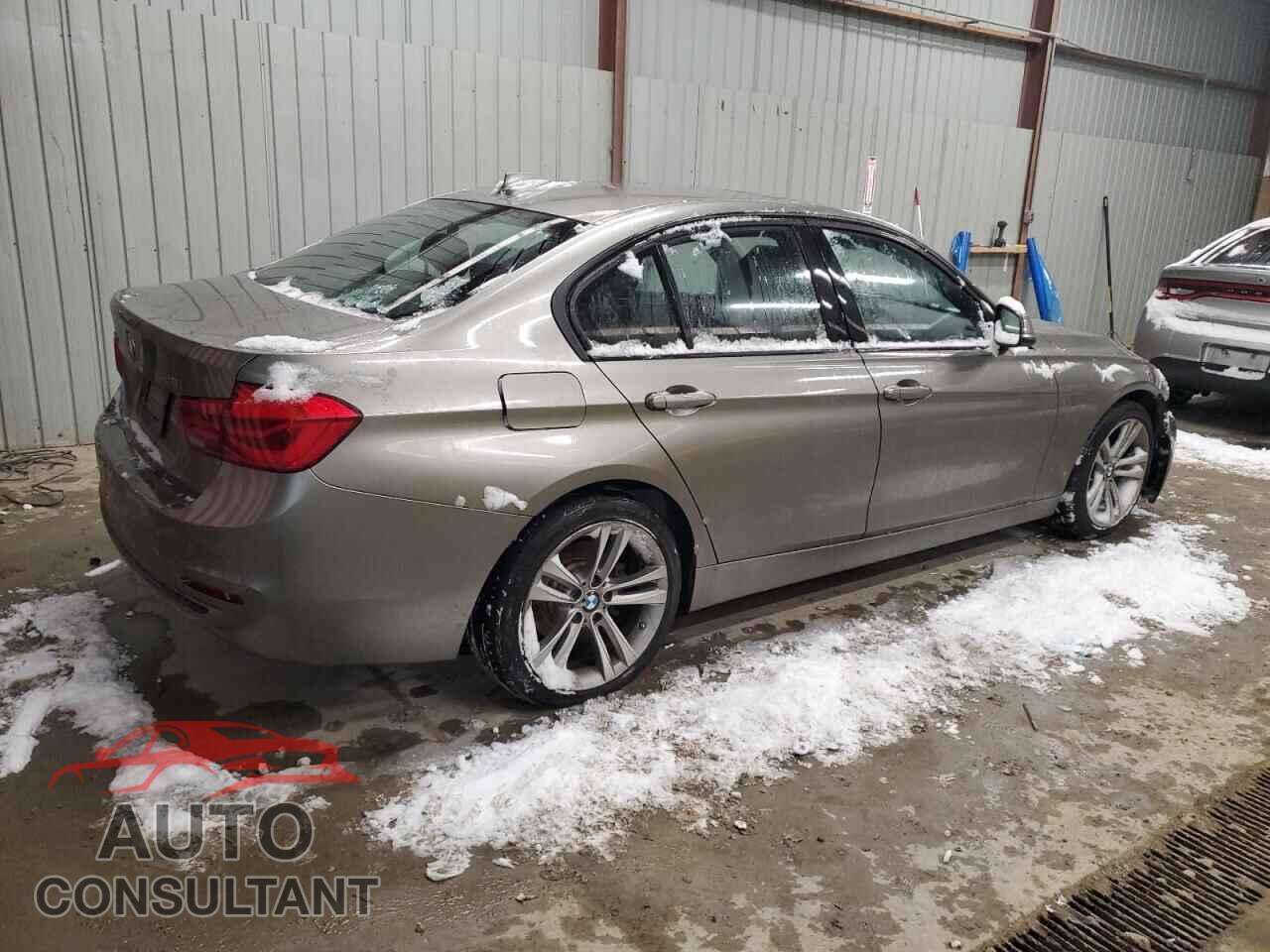BMW 3 SERIES 2016 - WBA8E3G58GNU03399