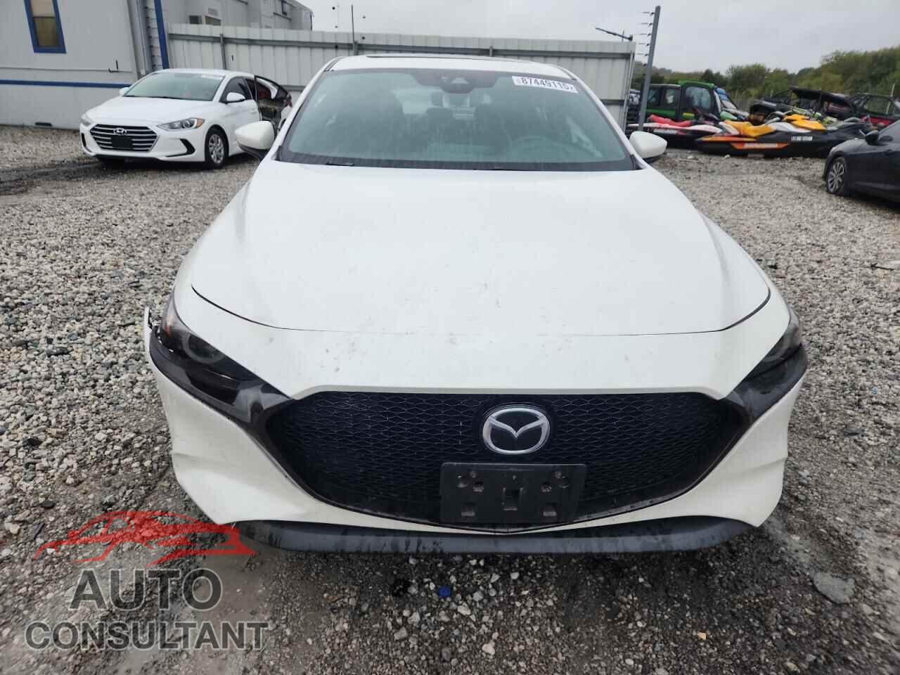 MAZDA 3 2019 - JM1BPANM3K1129580