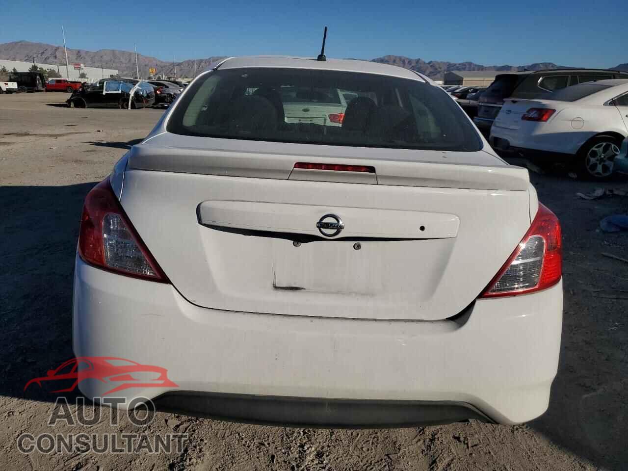 NISSAN VERSA 2019 - 3N1CN7AP3KL827714
