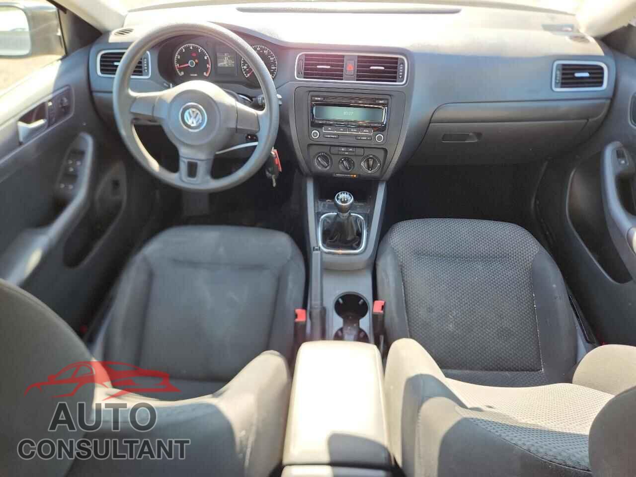 VOLKSWAGEN JETTA 2014 - 3VW1K7AJXEM366385