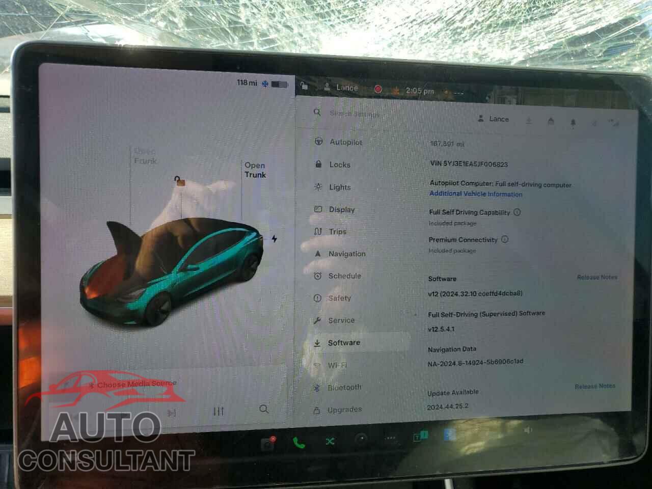 TESLA MODEL 3 2018 - 5YJ3E1EA5JF006823