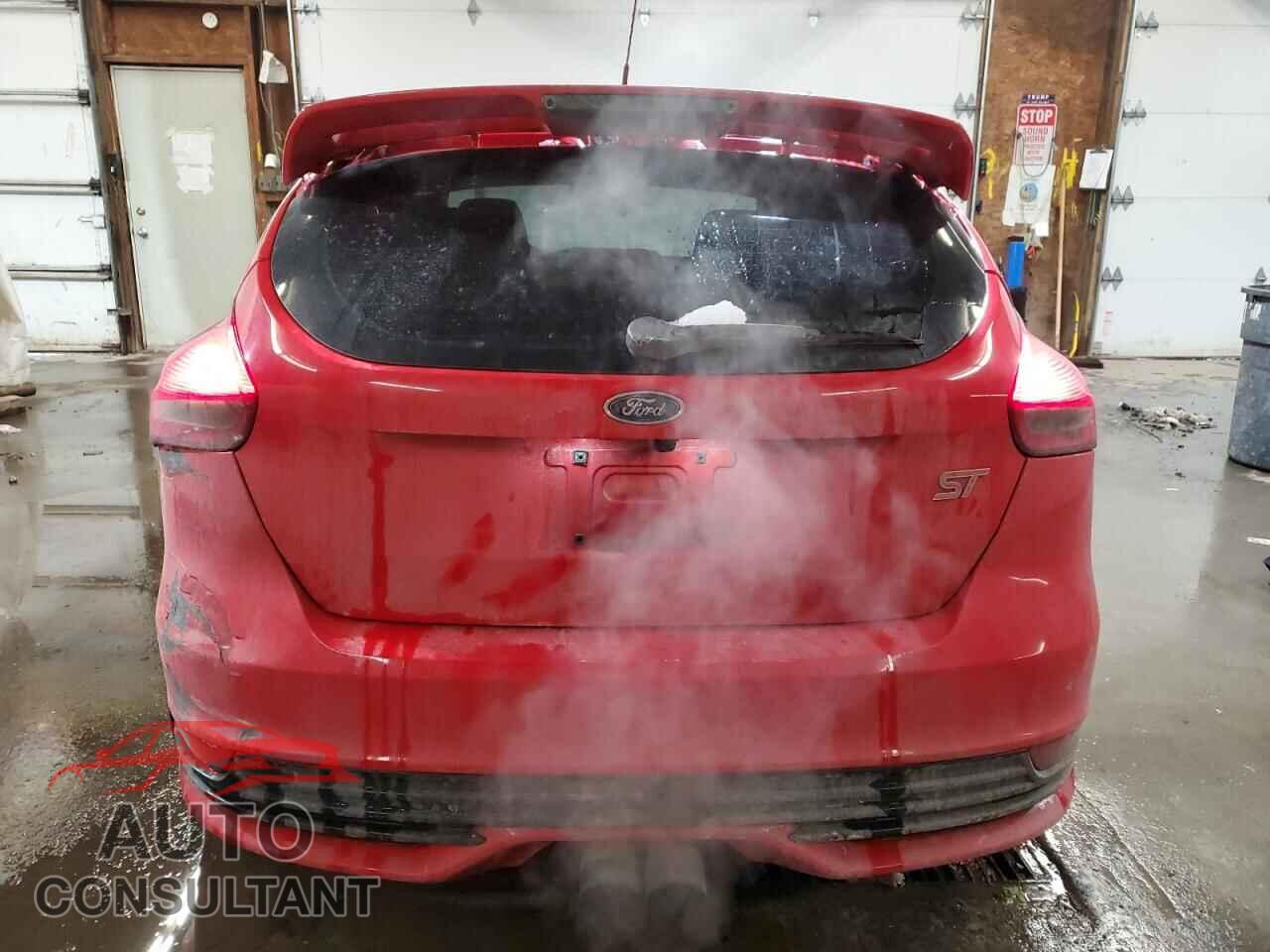 FORD FOCUS 2017 - 1FADP3L90HL339687