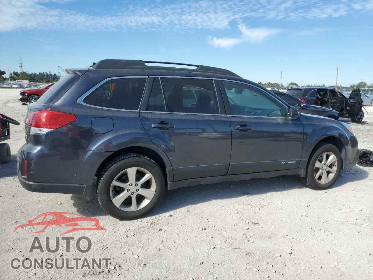 SUBARU OUTBACK 2013 - 4S4BRBPC4D3312378