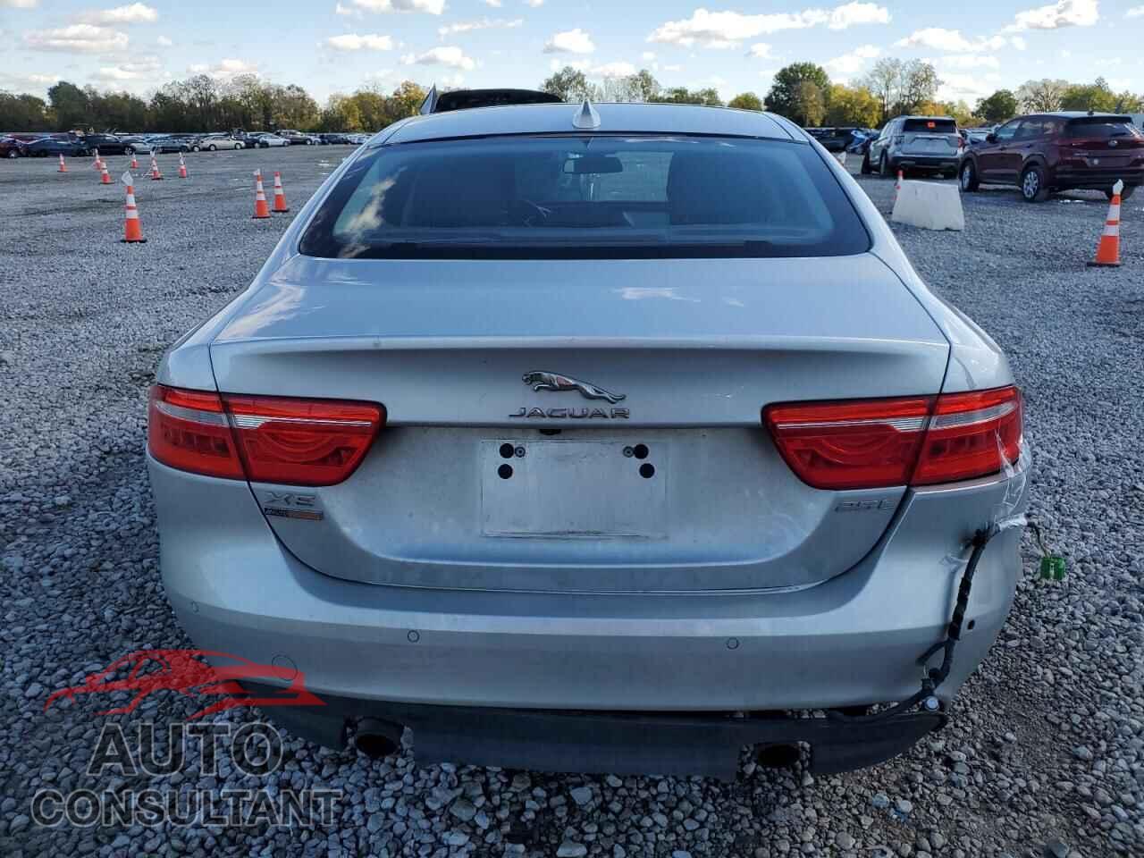 JAGUAR XE 2018 - SAJAD4FX7JCP34432