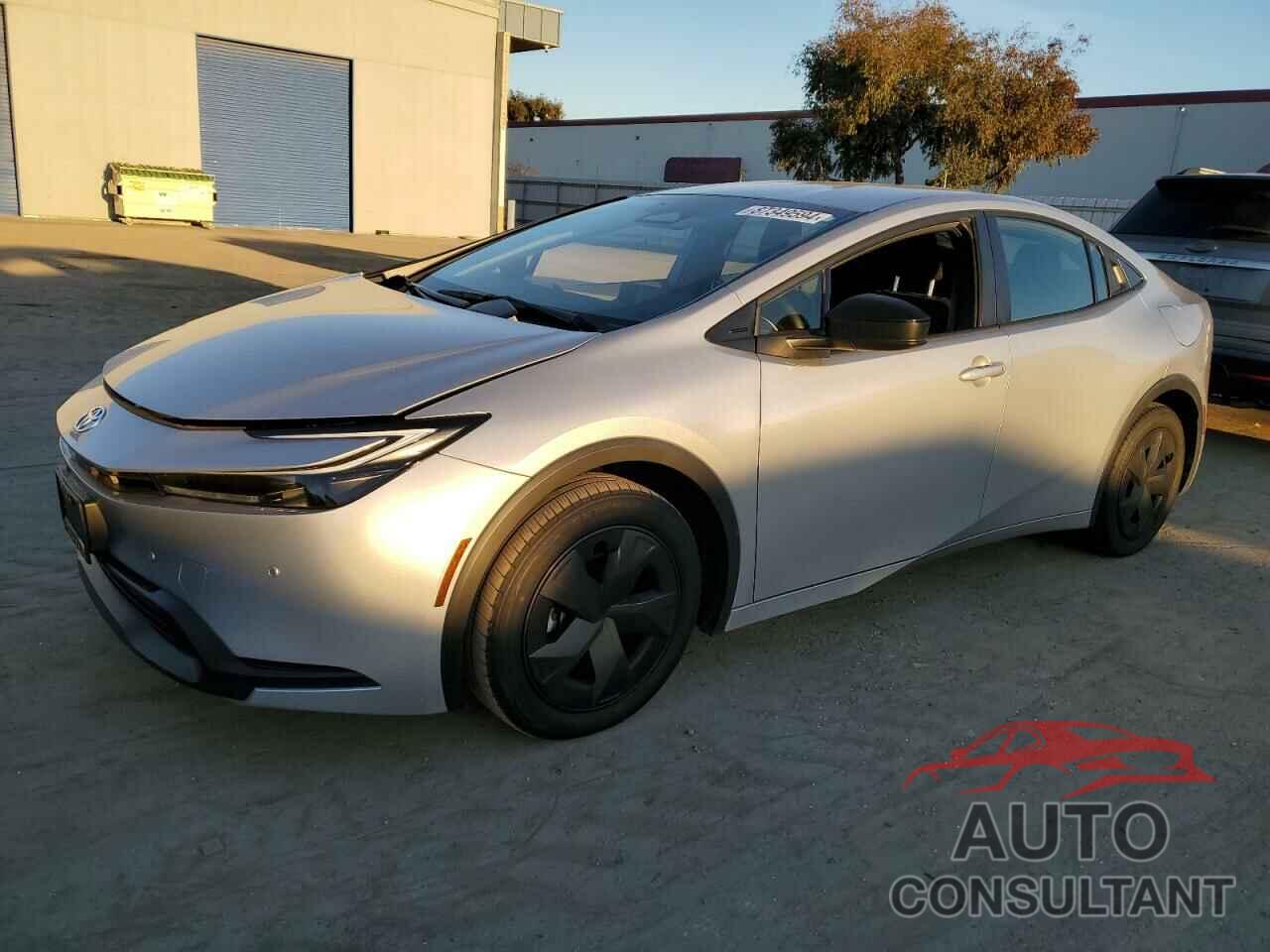 TOYOTA PRIUS 2024 - JTDACAAU4R3016250
