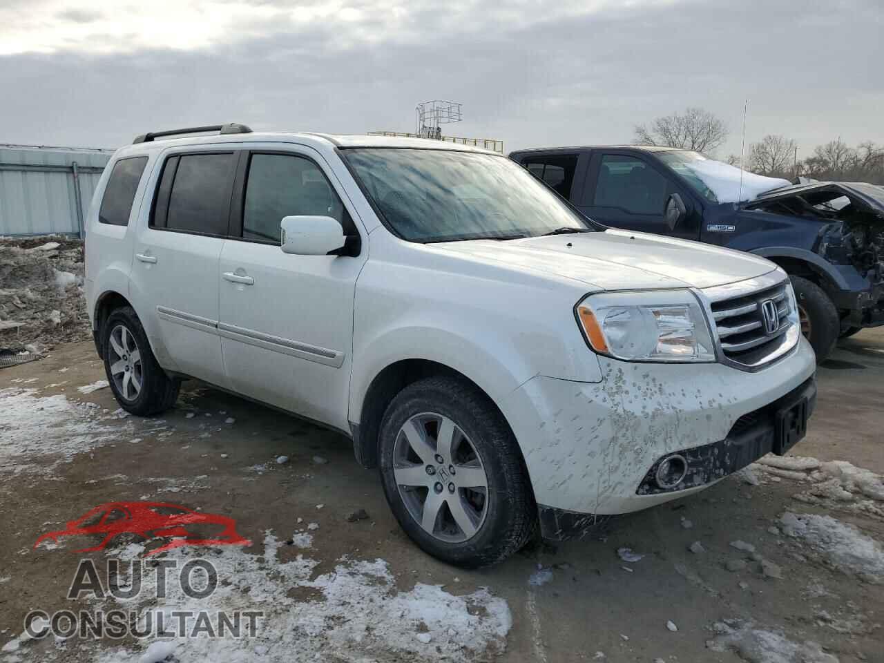 HONDA PILOT 2013 - 5FNYF4H95DB056096