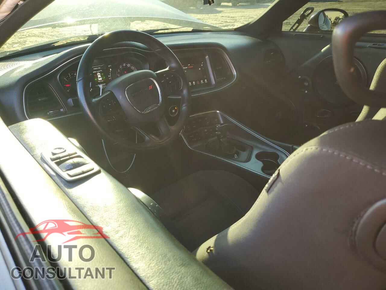 DODGE CHALLENGER 2018 - 2C3CDZAG8JH152952