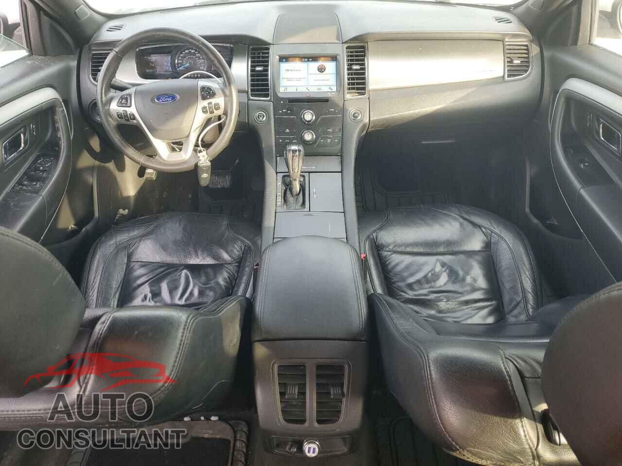 FORD TAURUS 2016 - 1FAHP2E84GG106922