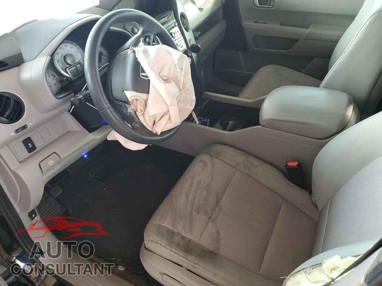 HONDA PILOT 2015 - 5FNYF3H43FB022806
