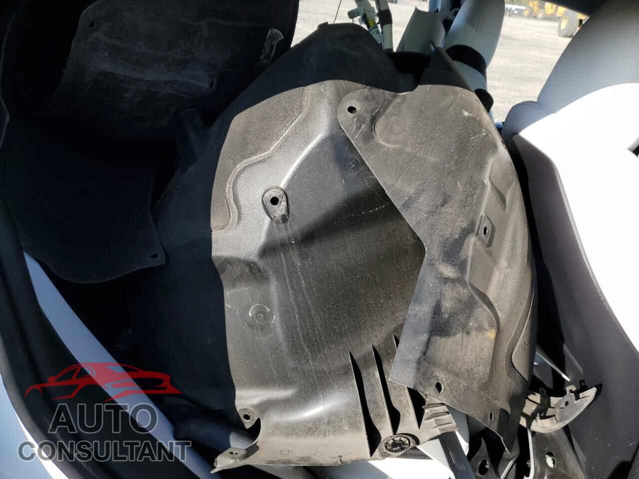 TESLA MODEL 3 2023 - 5YJ3E1EA5PF506182