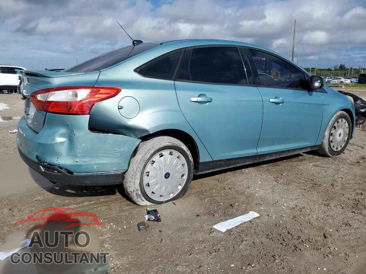 FORD FOCUS 2012 - 1FAHP3F22CL282546
