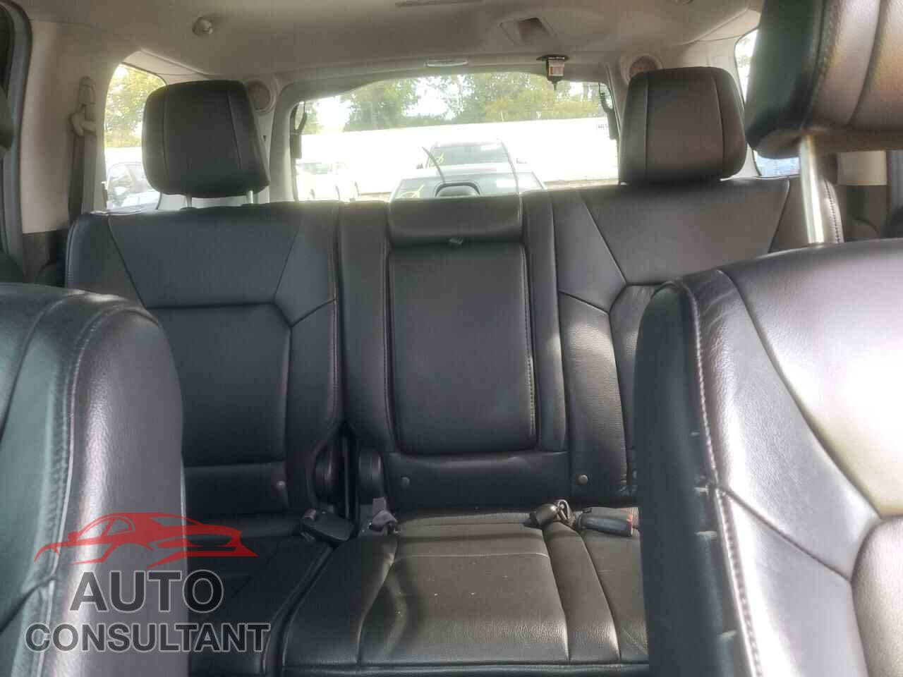 HONDA PILOT 2013 - 5FNYF4H93DB026062