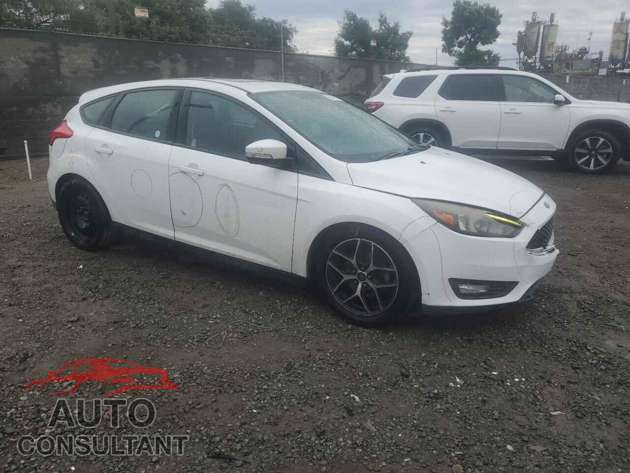 FORD FOCUS 2017 - 1FADP3M2XHL230400