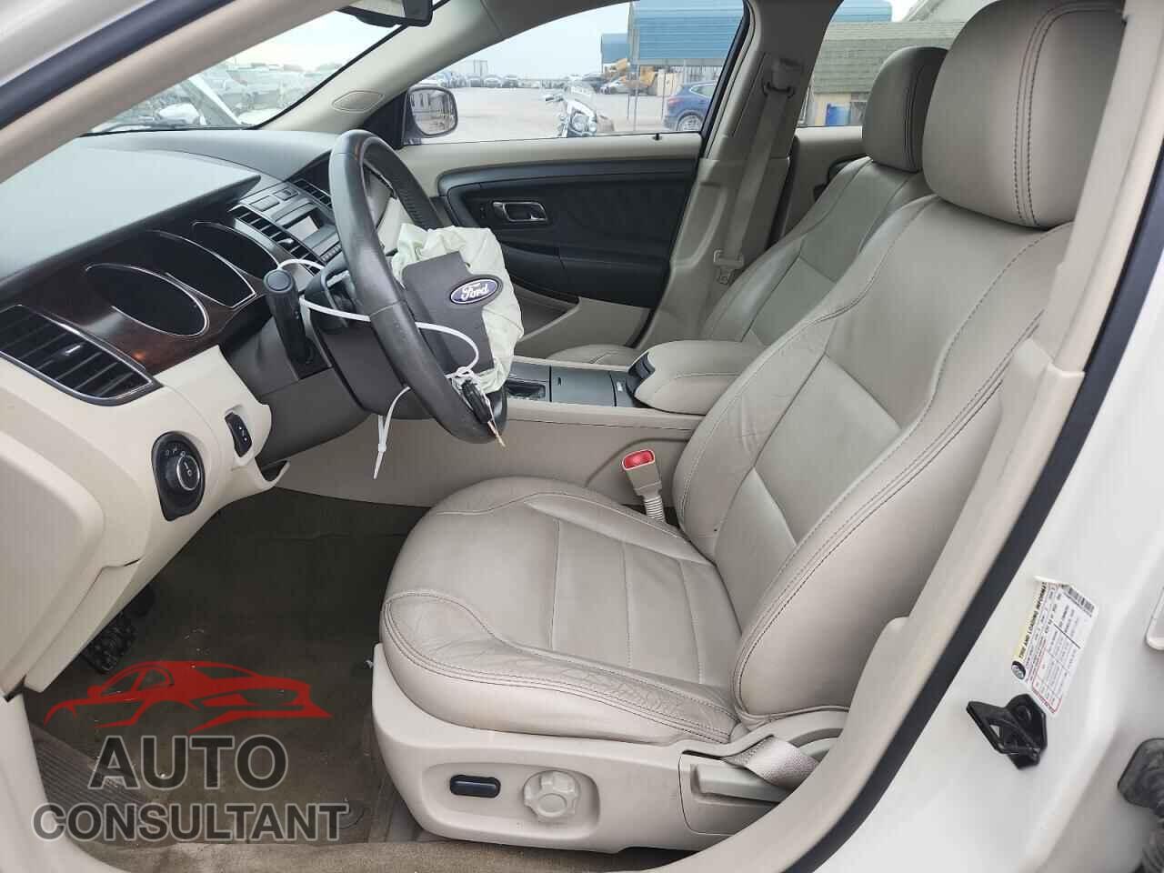 FORD TAURUS 2012 - 1FAHP2EW8CG101618