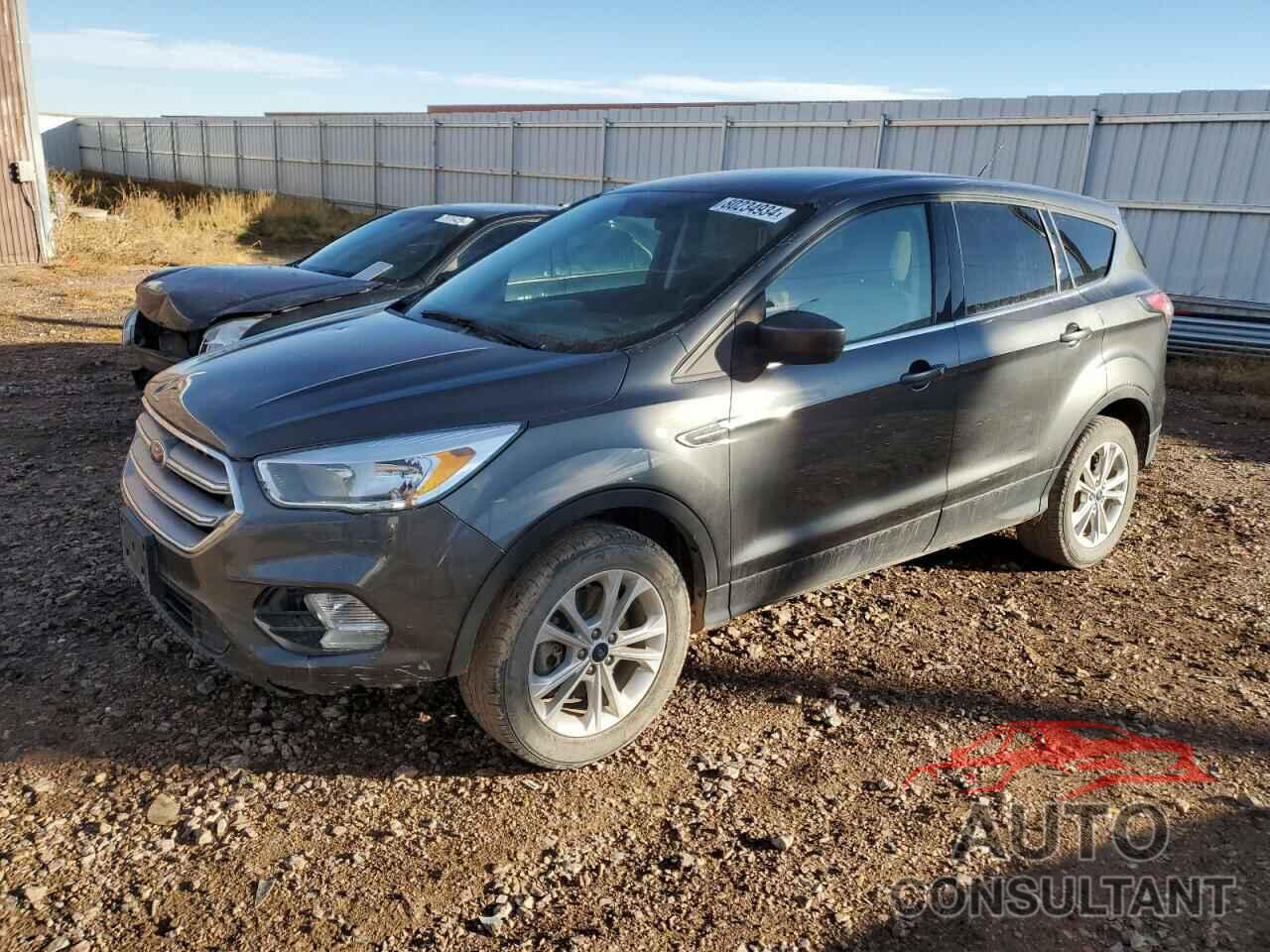 FORD ESCAPE 2017 - 1FMCU9G96HUA61458