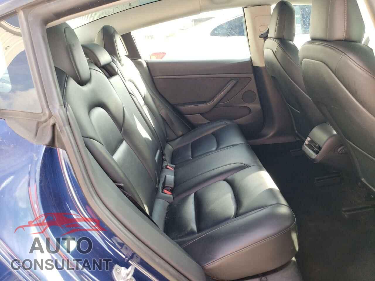 TESLA MODEL 3 2023 - 5YJ3E1EA2PF448581