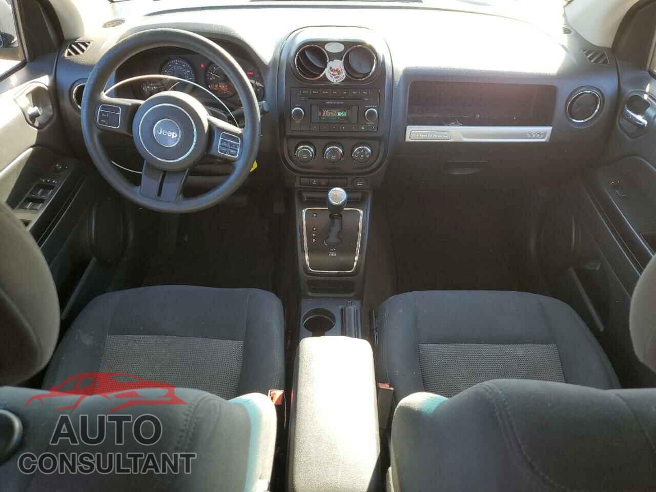 JEEP COMPASS 2015 - 1C4NJCBA5FD124468