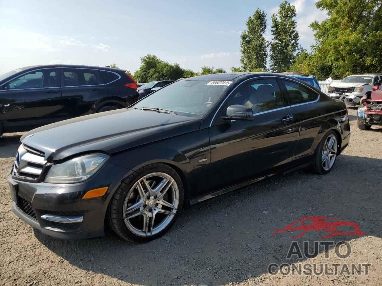 MERCEDES-BENZ C-CLASS 2012 - WDDGJ8JB9CF885736