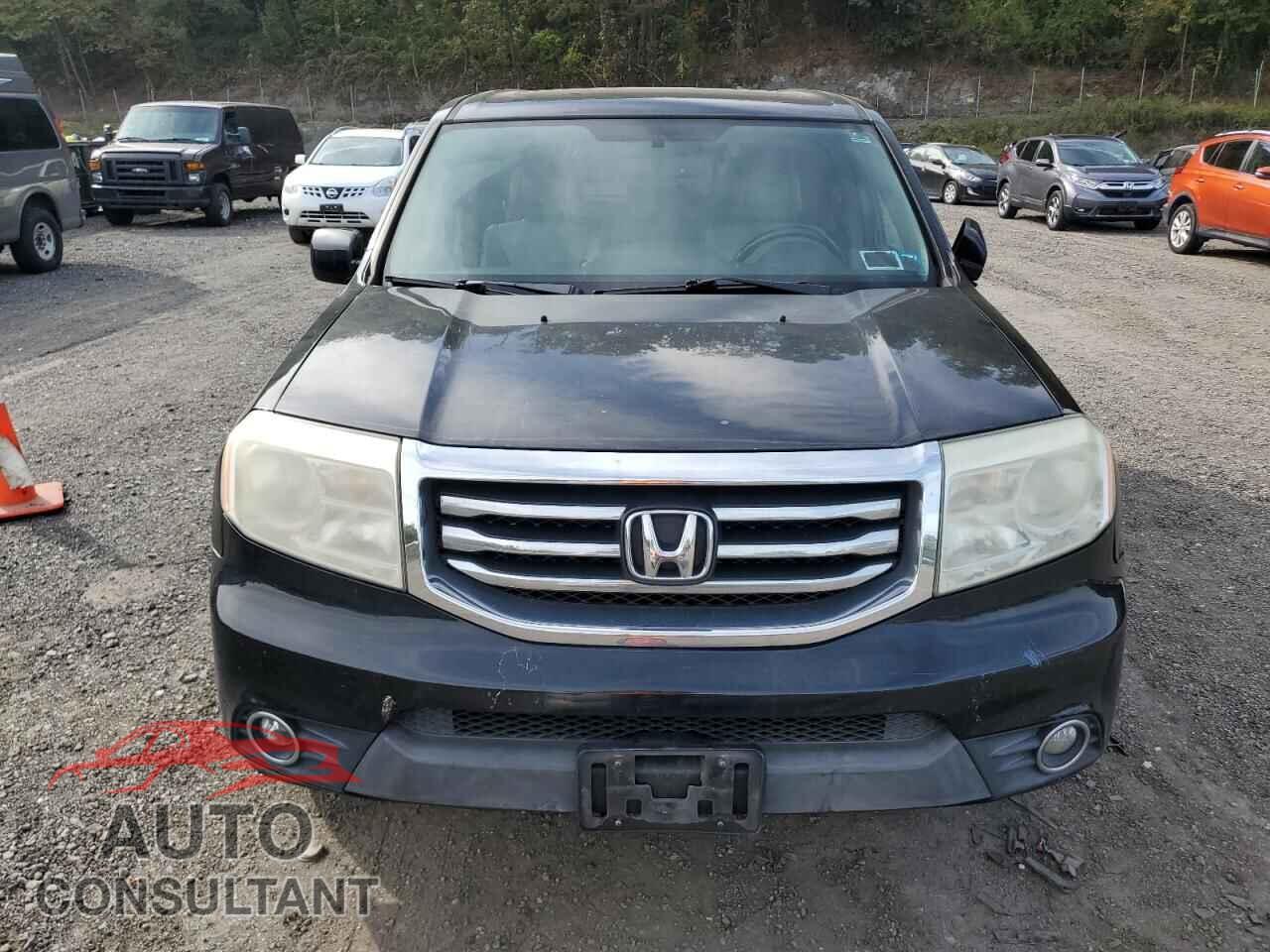 HONDA PILOT 2013 - 5FNYF4H73DB028828