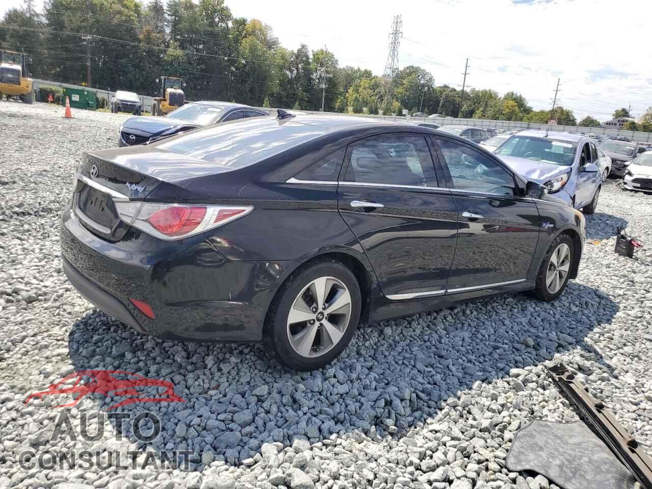 HYUNDAI SONATA 2012 - KMHEC4A44CA057561