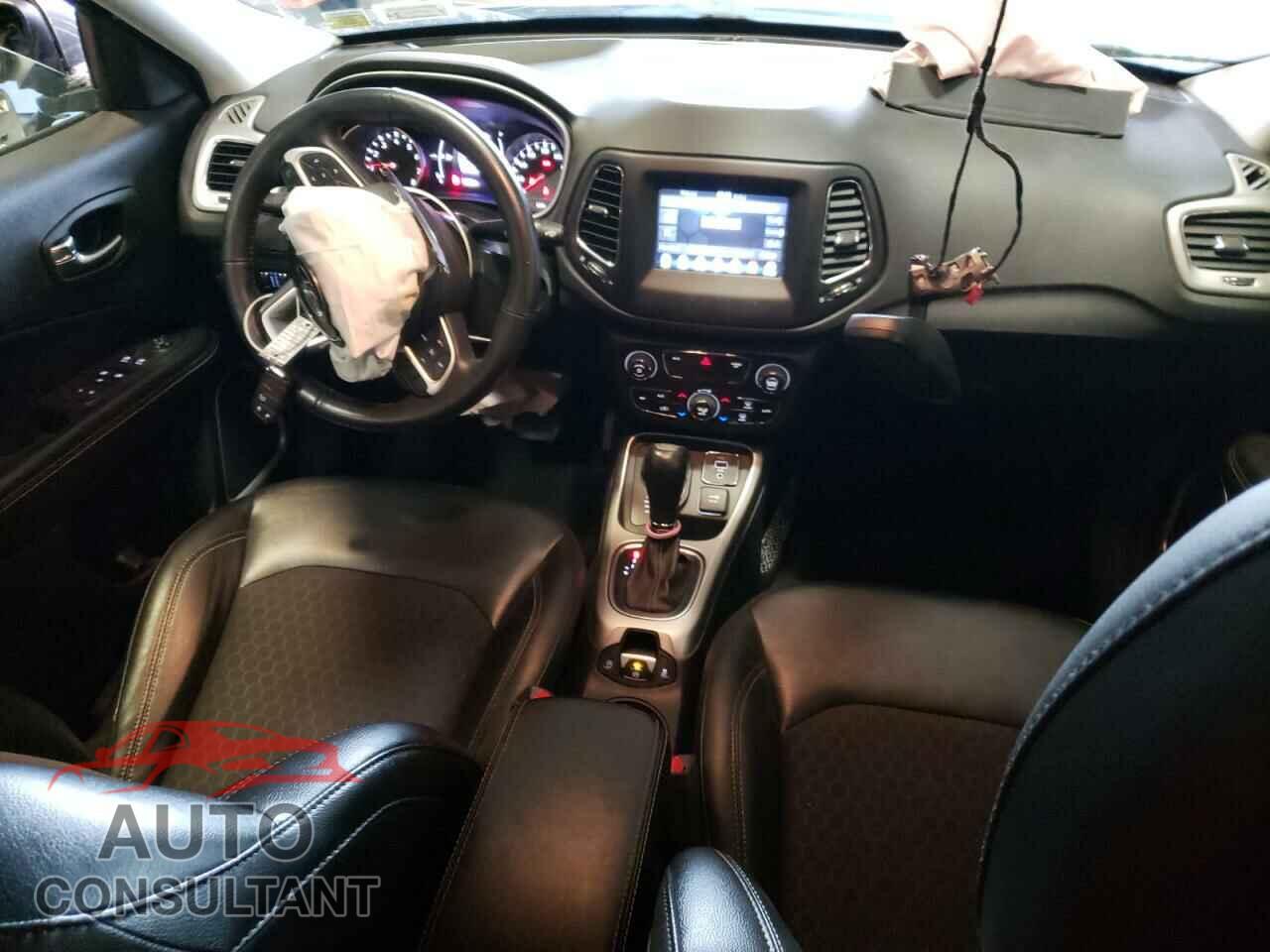 JEEP COMPASS 2019 - 3C4NJDBB9KT648127