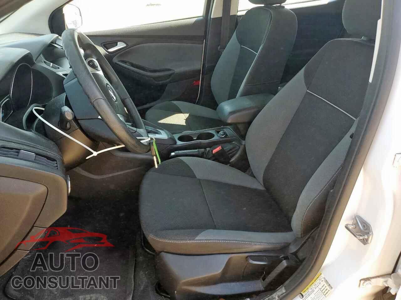 FORD FOCUS 2014 - 1FADP3K21EL314474