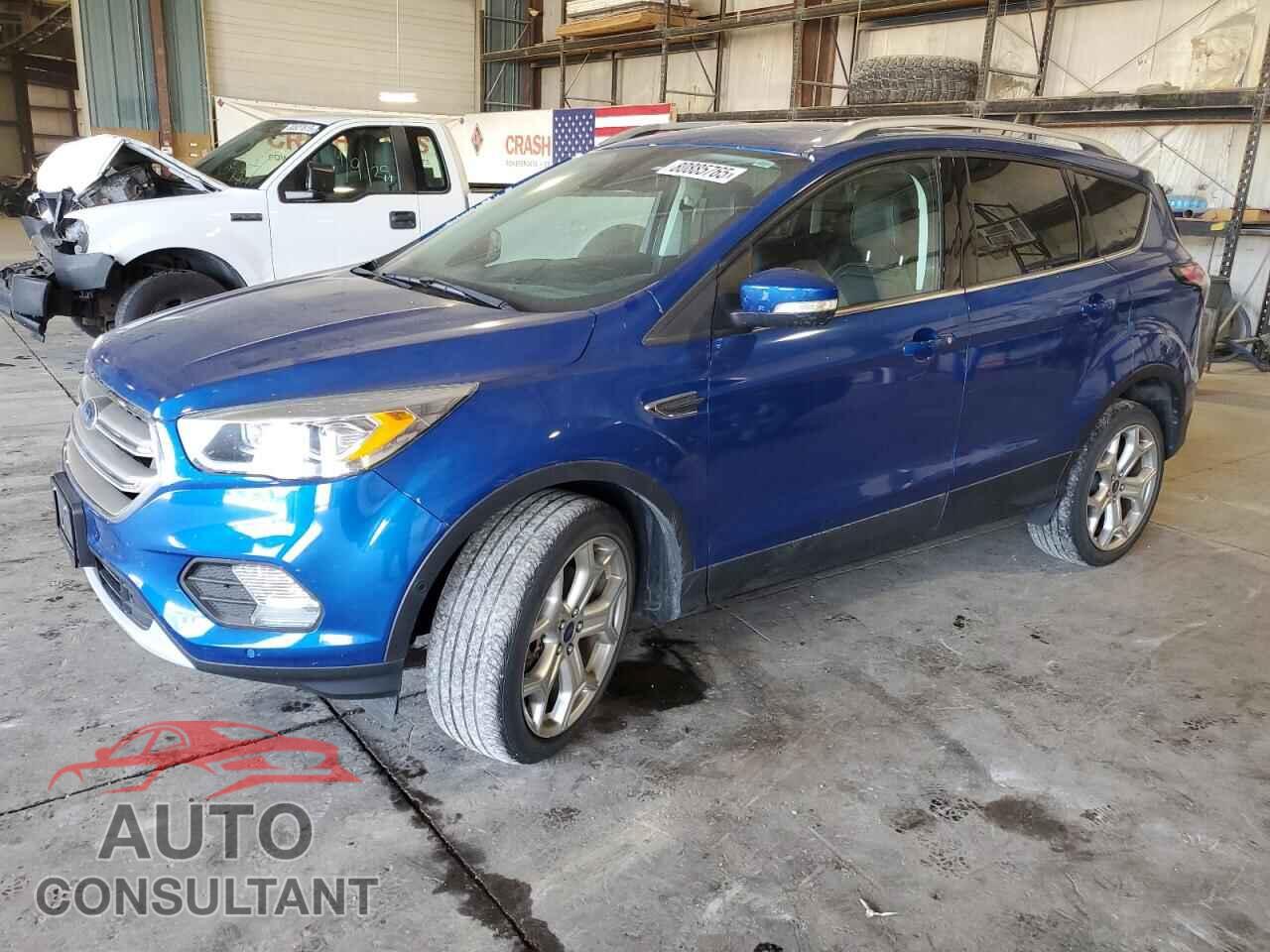 FORD ESCAPE 2017 - 1FMCU9J94HUC85210