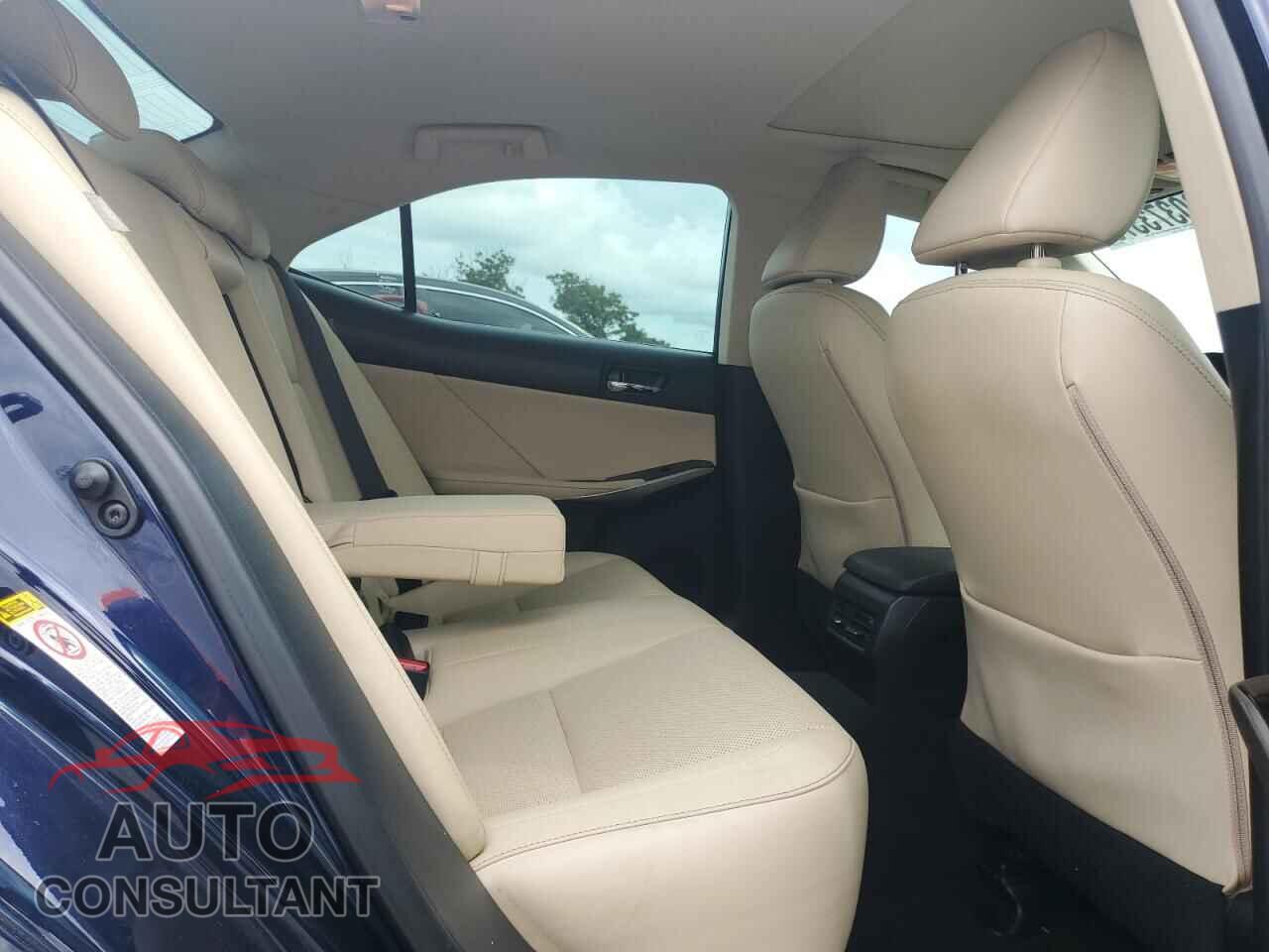 LEXUS IS 2015 - JTHBF1D25F5075229