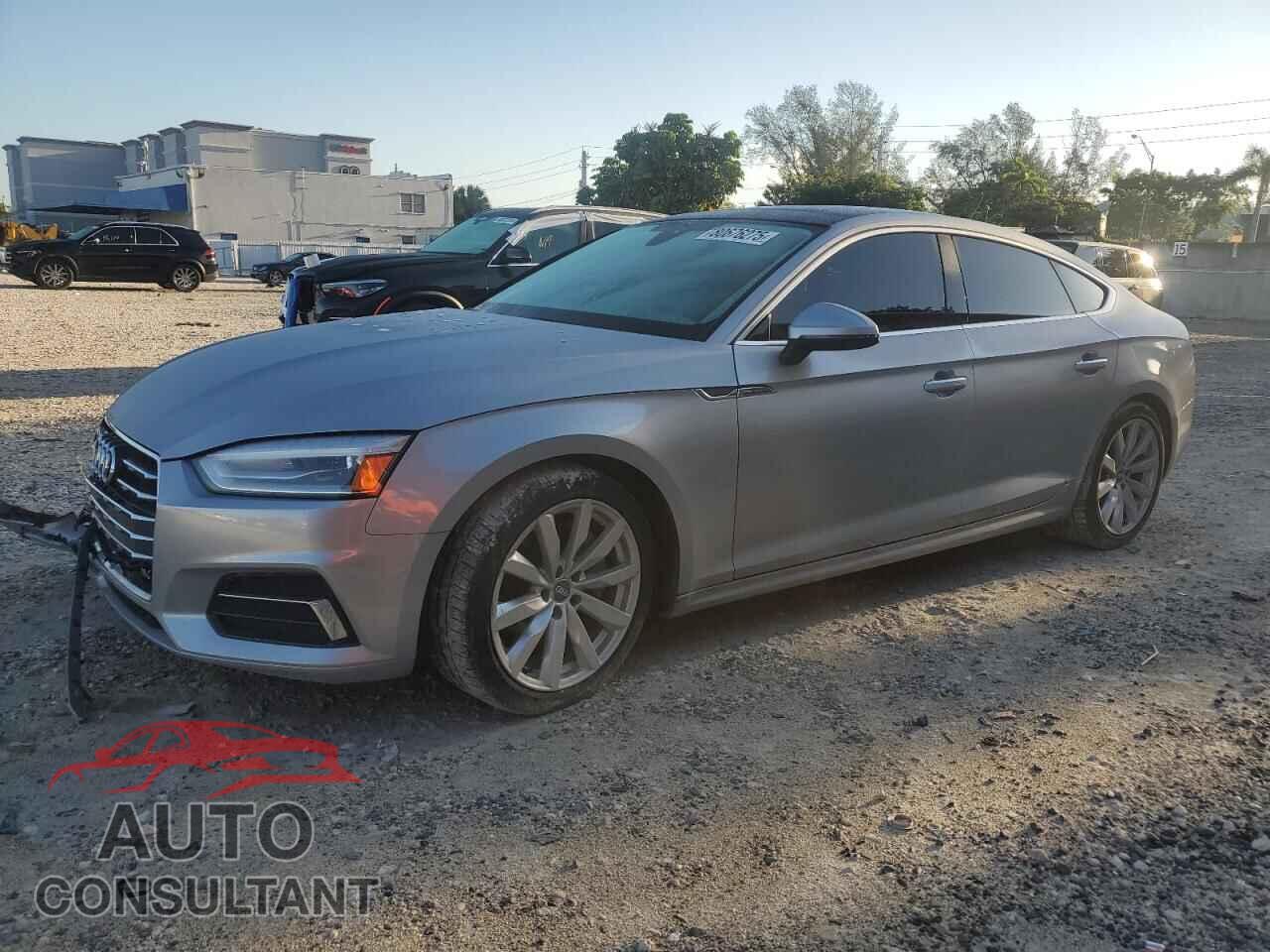 AUDI A5 2018 - WAUANCF59JA046039
