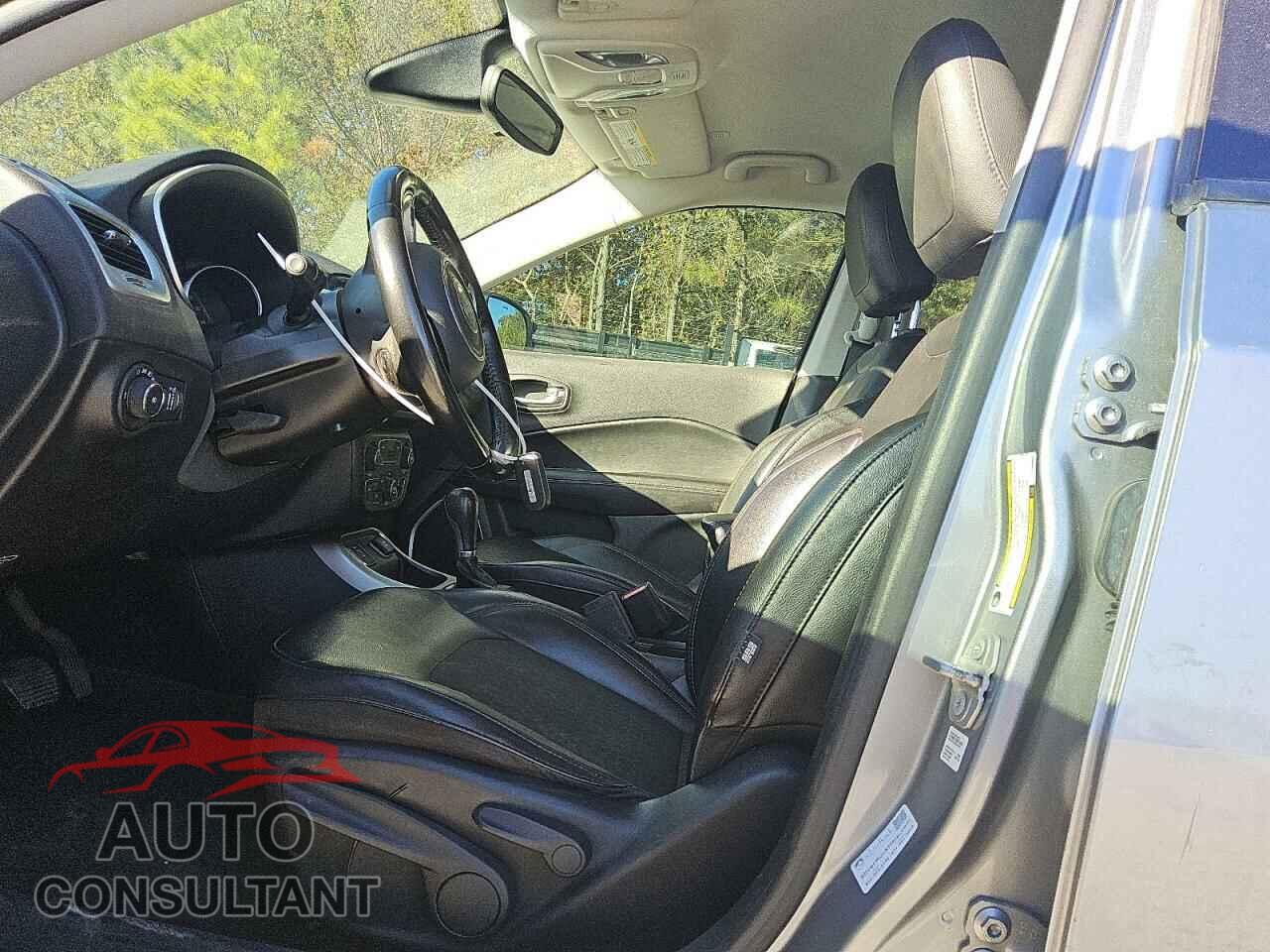 JEEP COMPASS 2020 - 3C4NJCBB1LT198954