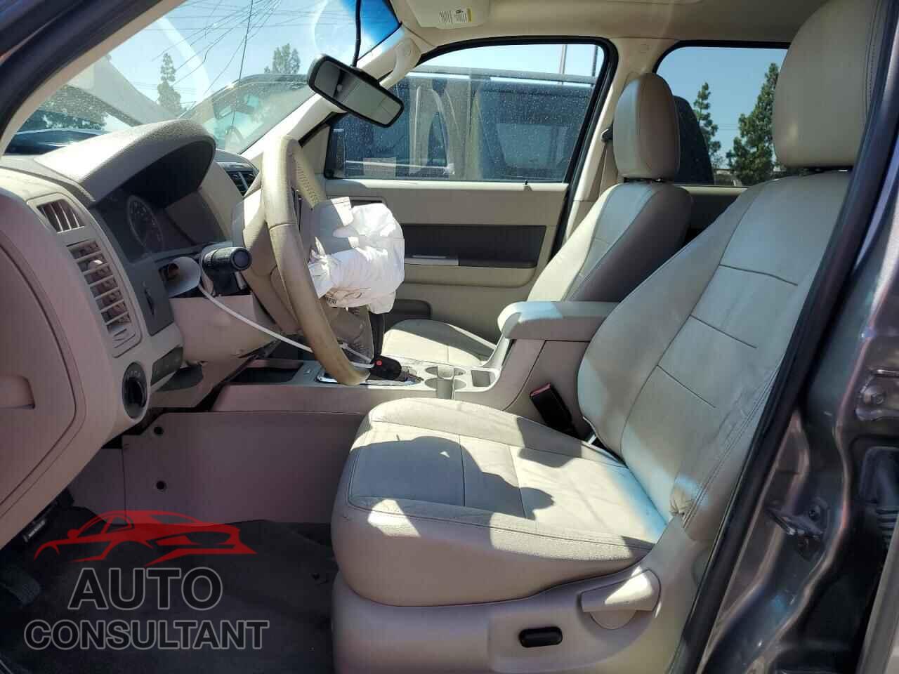 FORD ESCAPE 2011 - 1FMCU0DG8BKB25355