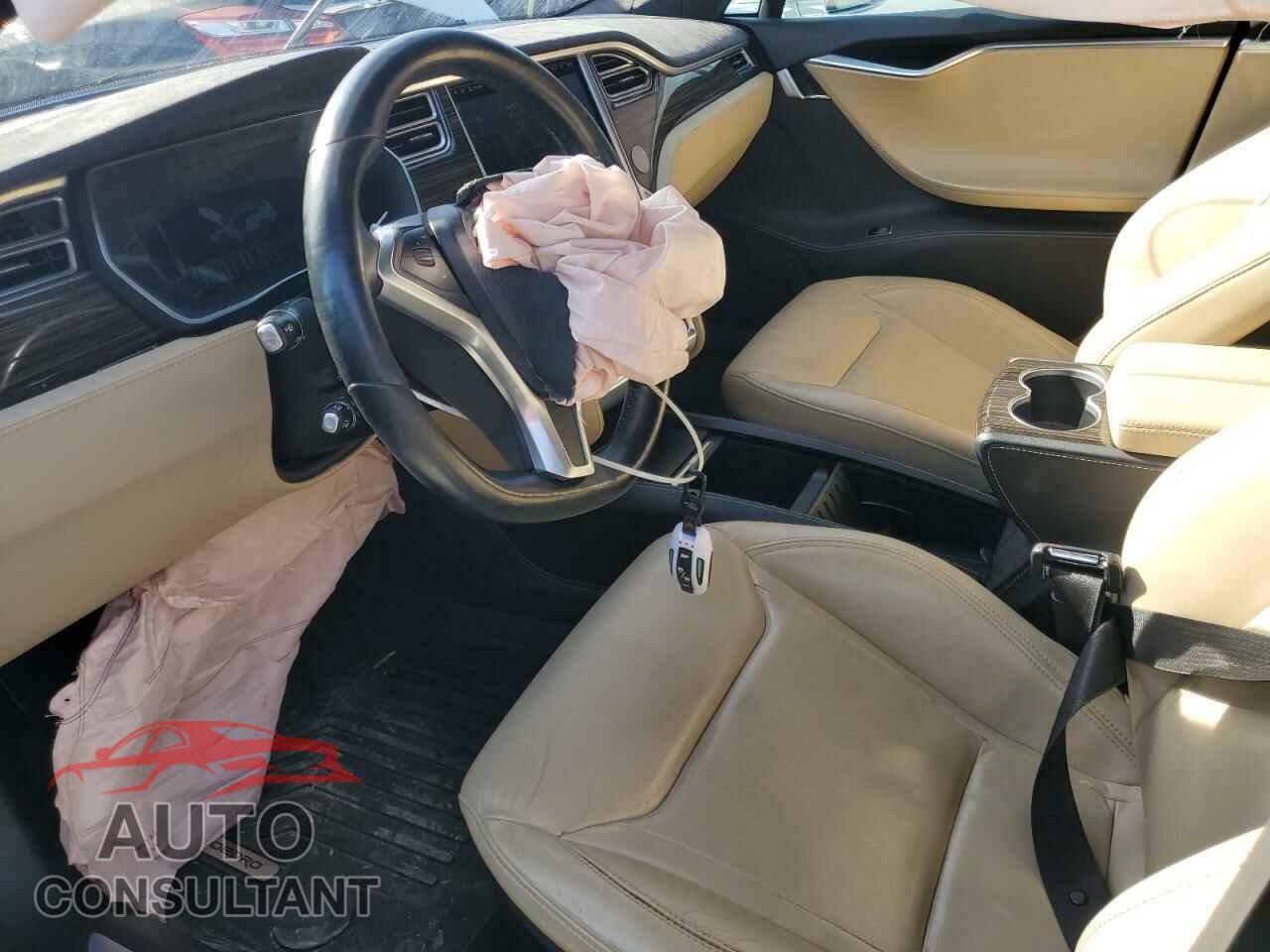 TESLA MODEL S 2015 - 5YJSA4S27FF090446