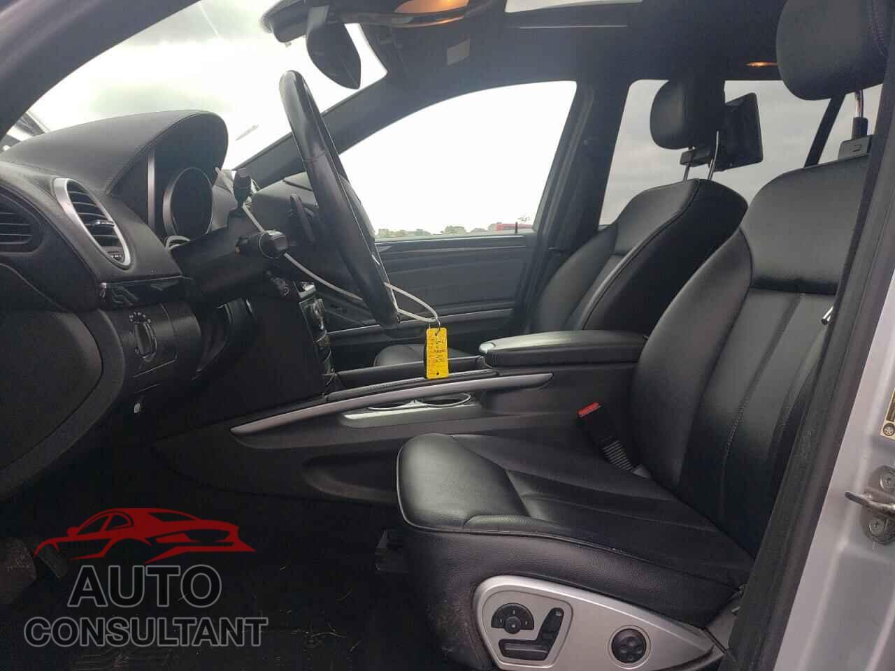 MERCEDES-BENZ GL-CLASS 2012 - 4JGBF2FE0CA766844